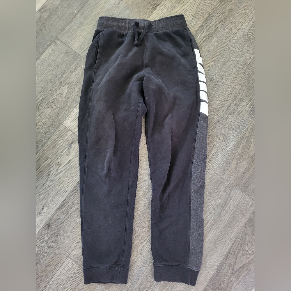 Nike dark gray sweatpants - Boys size xl